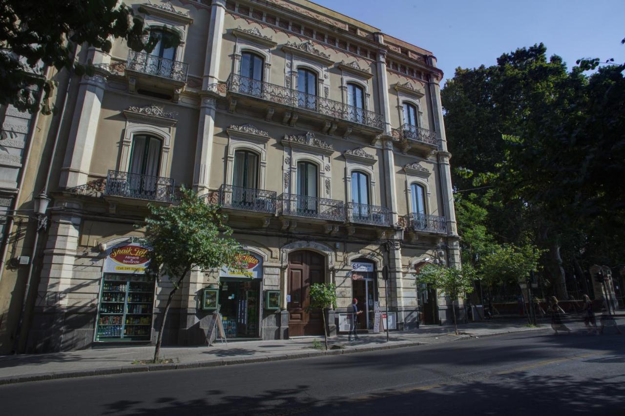 Palazzo Pastura B&B And Apartments Catania Luaran gambar