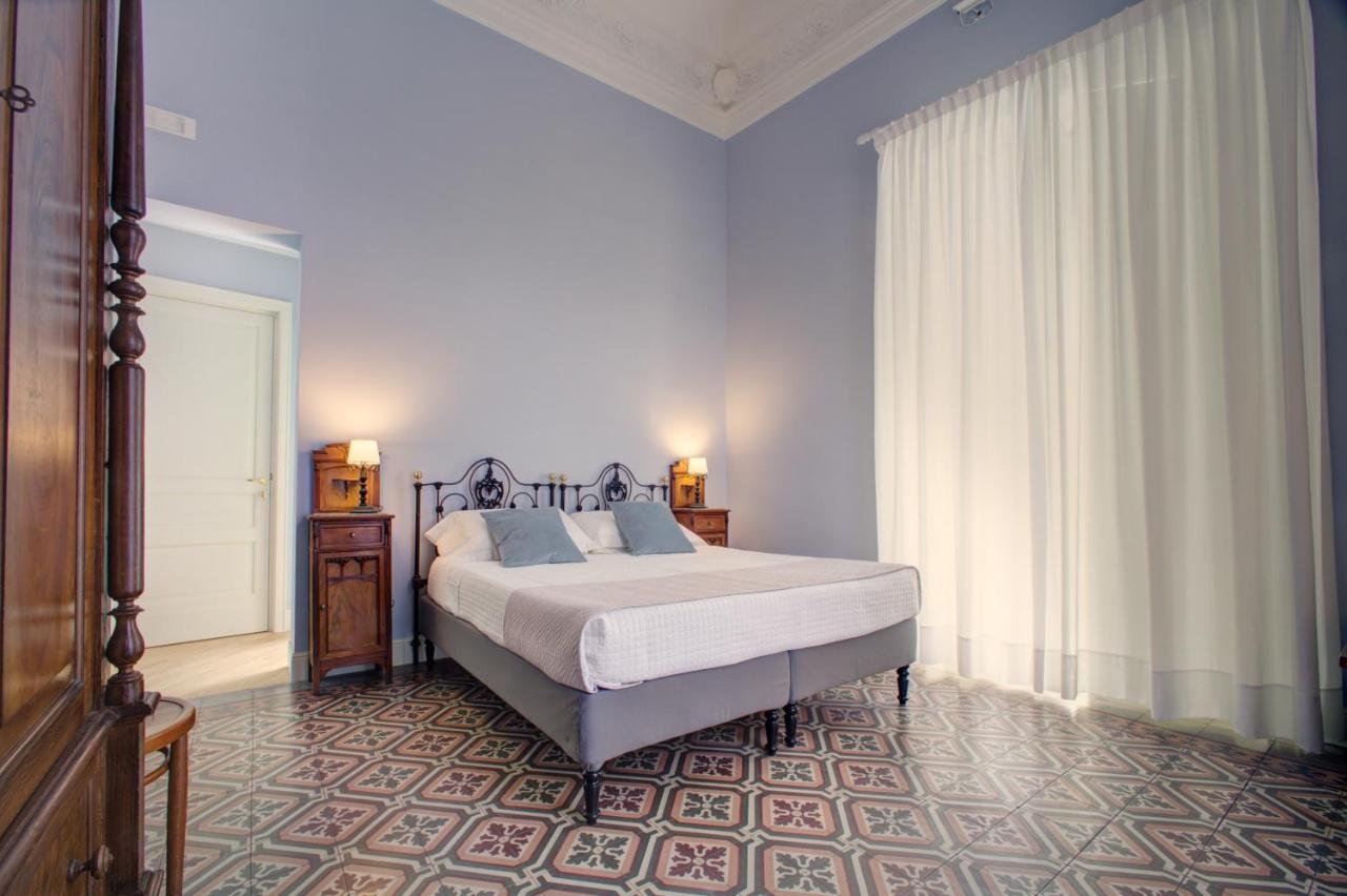 Palazzo Pastura B&B And Apartments Catania Luaran gambar