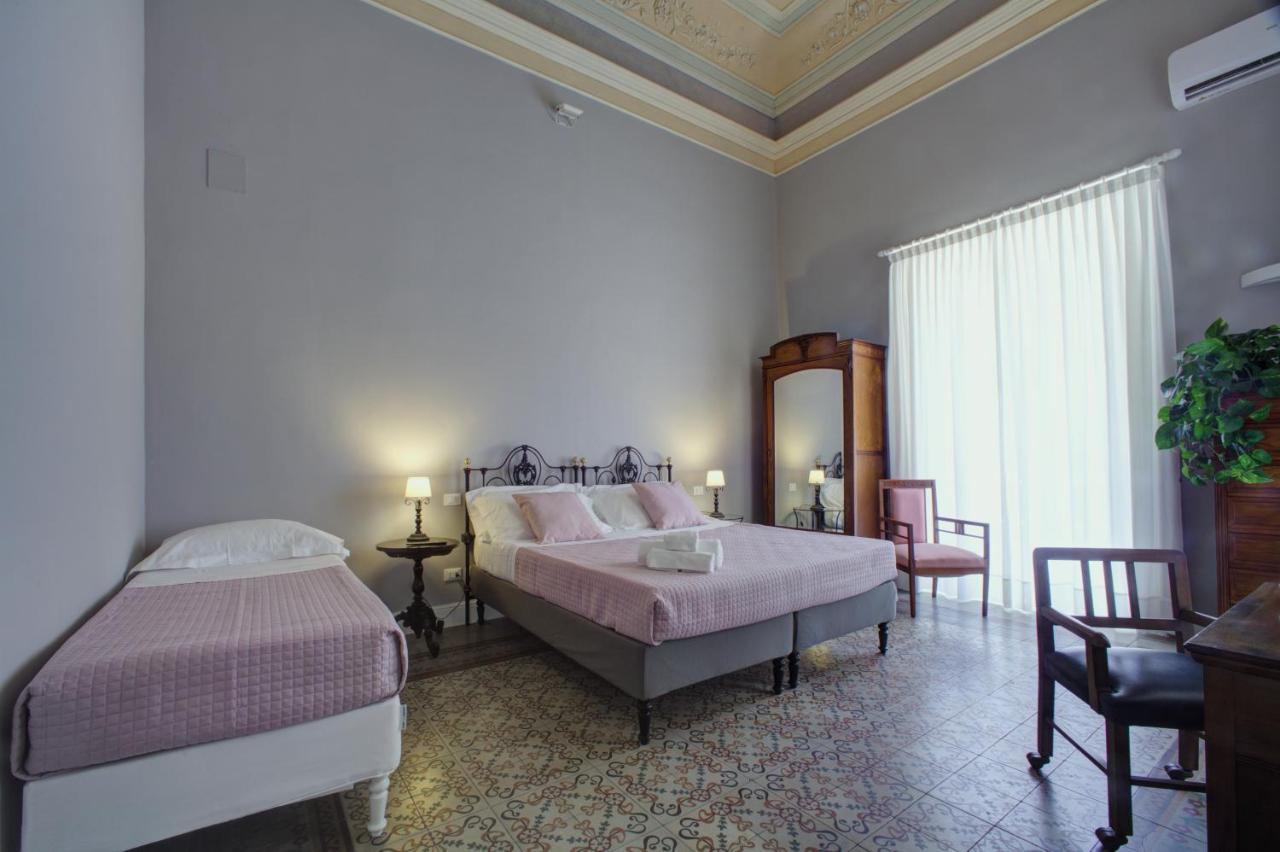 Palazzo Pastura B&B And Apartments Catania Luaran gambar
