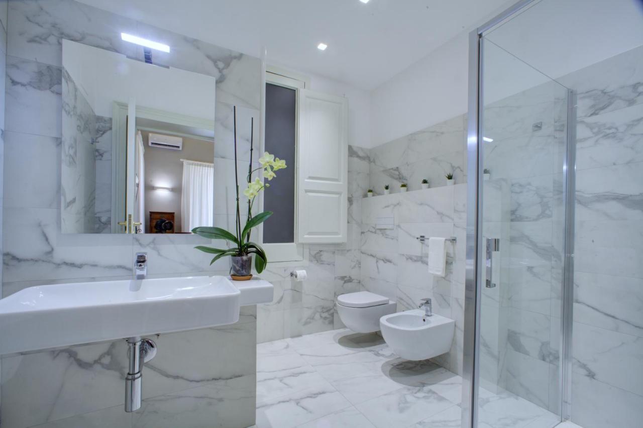 Palazzo Pastura B&B And Apartments Catania Luaran gambar